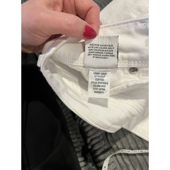 Womans Hudsons USA Size 28 Ginny Crop Straight Cuffed EUC - Picture 12 of 12